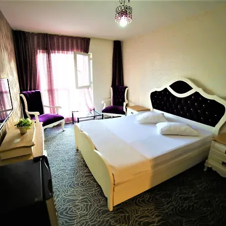 Tueyap Nightlife Suites Istanbul